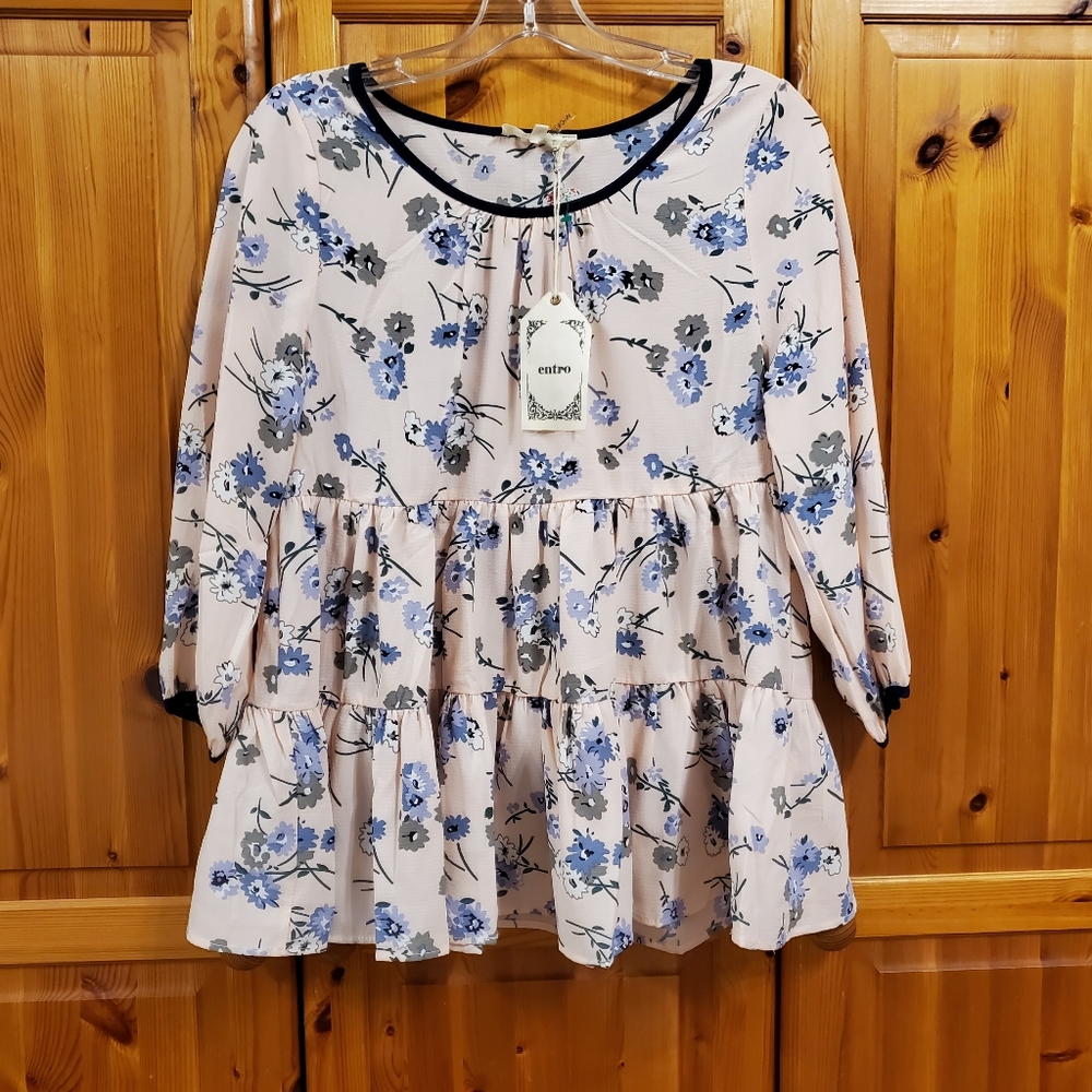 Entro tiered tunic top